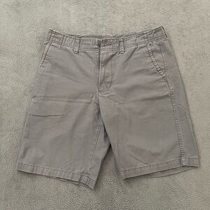 Old Navy Men's Flat Front Gray Shorts